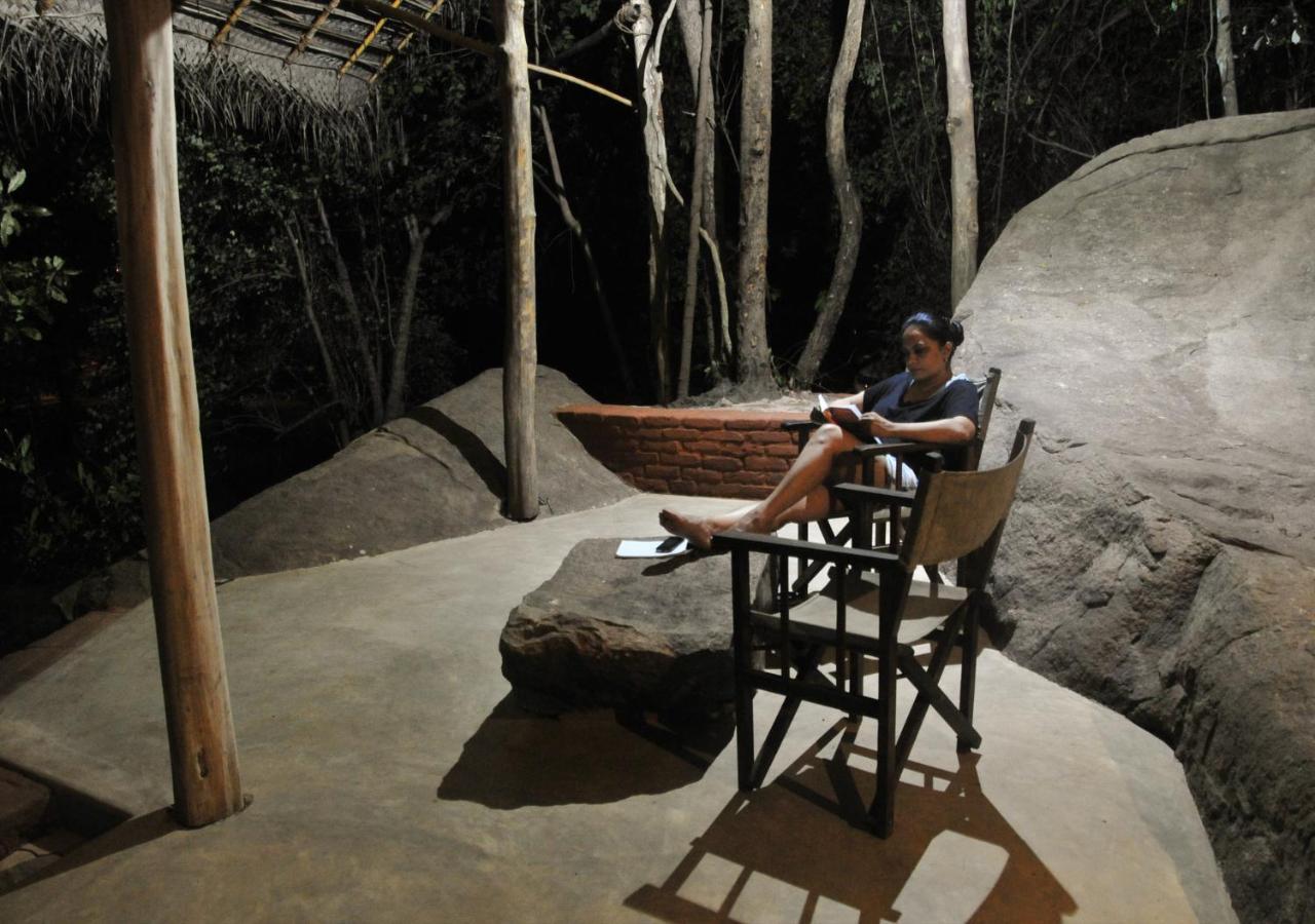 Villa Back Of Beyond - Wild Haven Sigiriya Exterior foto